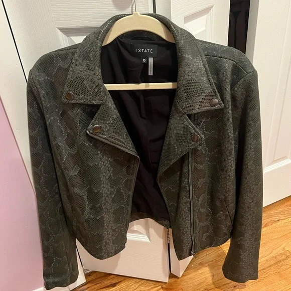 STATE green snakeskin faux leather jacket; size 10